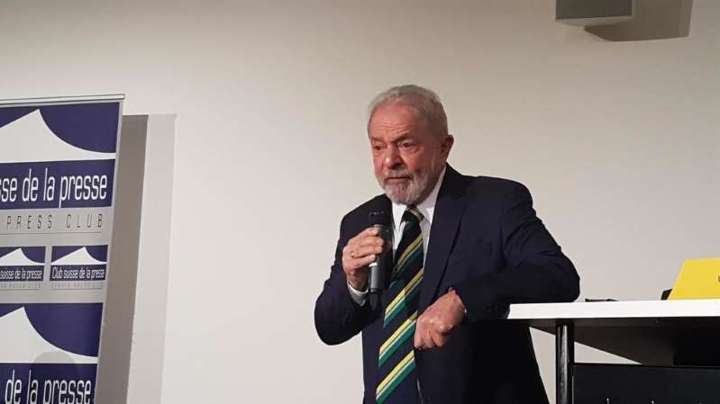 Lula em Genebra ataca Bolsonaro