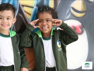 Educação de Extrema investe mais de R$ 2 milhões em uniformes escolares