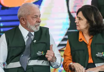 Lula corta verbas da Saúde e da Educação, contrariando tudo que pregou na sua campanha