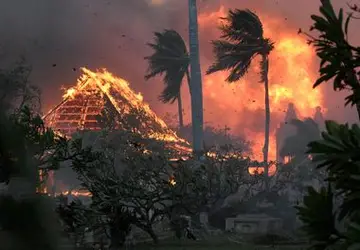 Fogo devasta ilhas do havaí e mata 80 pessoas