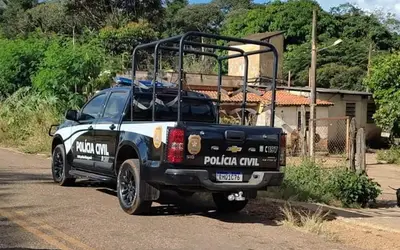 Polícia resgata rottweilers em situação de maus-tratos em chácara, entre Passos e São João Batista do Glória