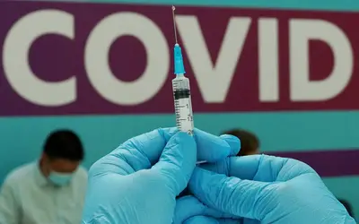 'Invisíveis da vacina': voluntários imunizados contra Covid-19 em estudo seguem fora das estatísticas oficiais; entenda