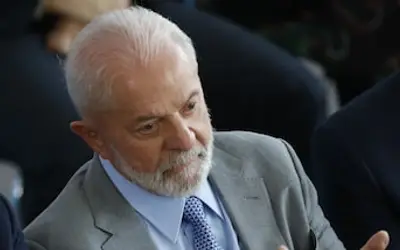 Governo Lula suspende publicidade no x após embate entre Musk e Moraes